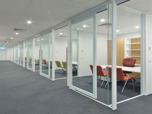 차단용 강화유리