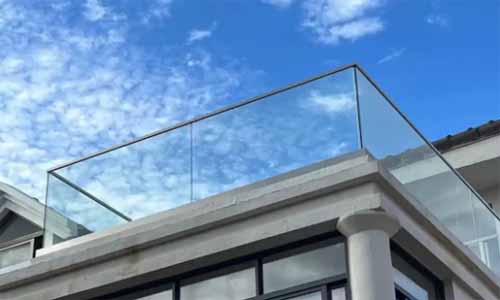 난간 유리를 선택하는 방법